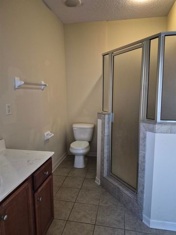 1555 WYYNE GROVE RD, Cordova, TN 38016