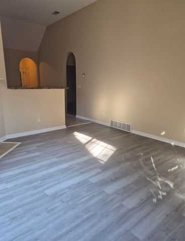 1555 WYYNE GROVE RD, Cordova, TN 38016