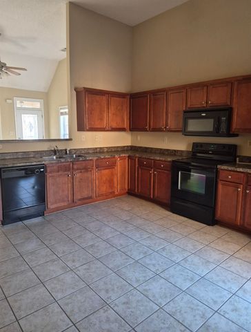 1555 WYYNE GROVE RD, Cordova, TN 38016