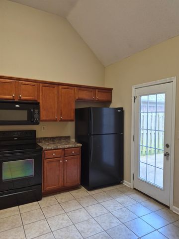 1555 WYYNE GROVE RD, Cordova, TN 38016