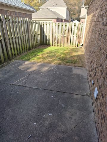 1555 WYYNE GROVE RD, Cordova, TN 38016