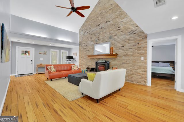 134 Broadwater Court, Waleska, GA 30183