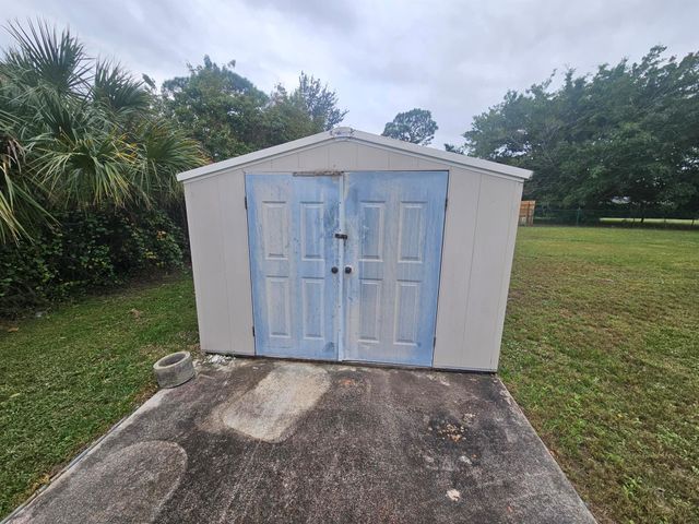 2162 SE Rainier Road, Port St Lucie, FL 34953