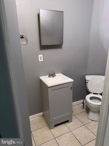 918 E STAFFORD ST, Philadelphia, PA 19138