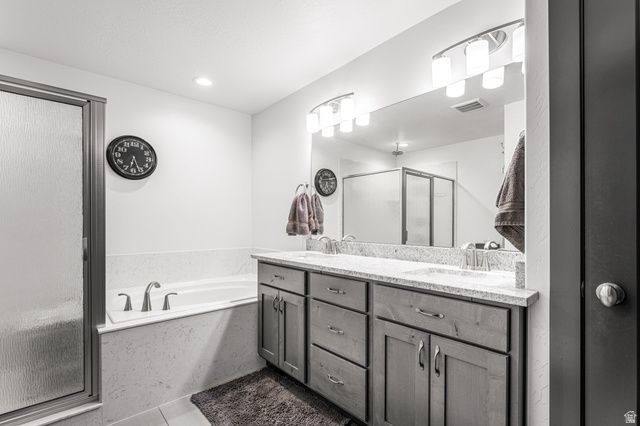 313 E OLD MAPLE RD, South Weber, UT 84405