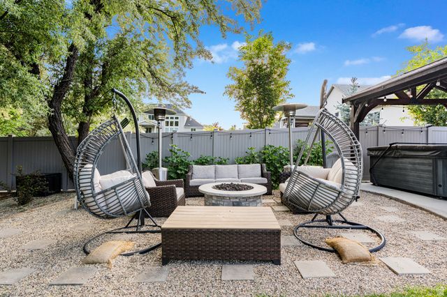 313 E OLD MAPLE RD, South Weber, UT 84405