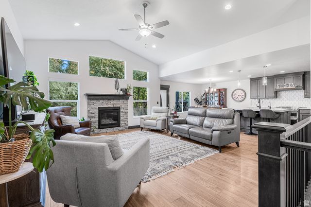 313 E OLD MAPLE RD, South Weber, UT 84405