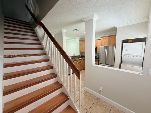 752 SW 122nd Terrace, Pembroke Pines, FL 33025
