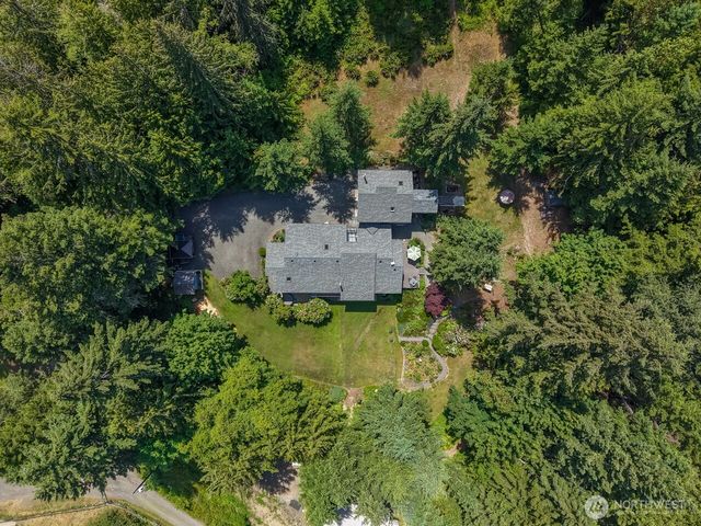 492 Walkabout Way, Port Angeles, WA 98363