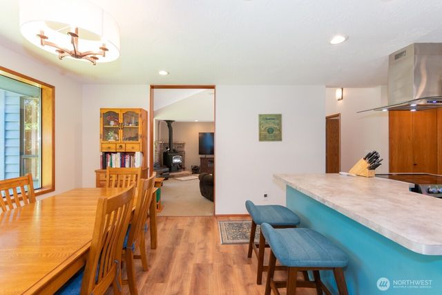 492 Walkabout Way, Port Angeles, WA 98363
