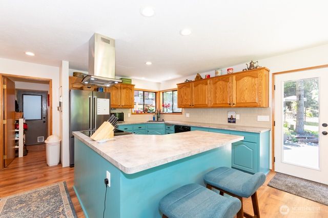 492 Walkabout Way, Port Angeles, WA 98363