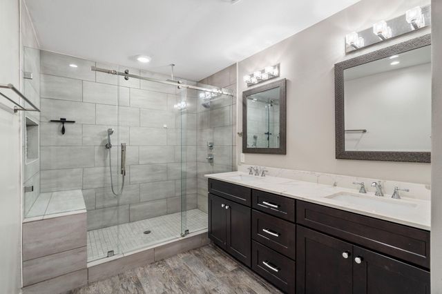 10735 Cedar Creek Drive, Houston, TX 77042