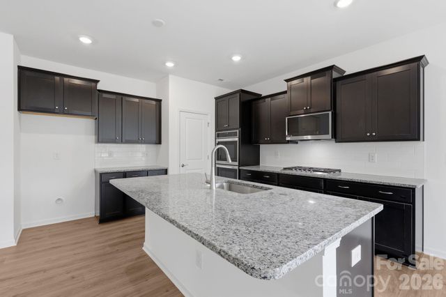 7650 Cotton Crest Lane 33, Lancaster, SC 29720