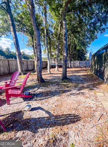 102 Honeysuckle Road, Kingsland, GA 31548