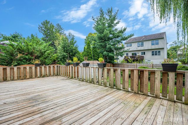 11 Woodrow Wilson Drive, Edison, NJ 08820