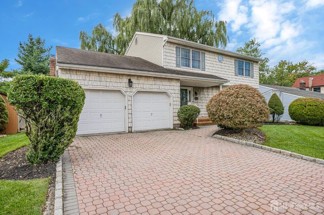 11 Woodrow Wilson Drive, Edison, NJ 08820