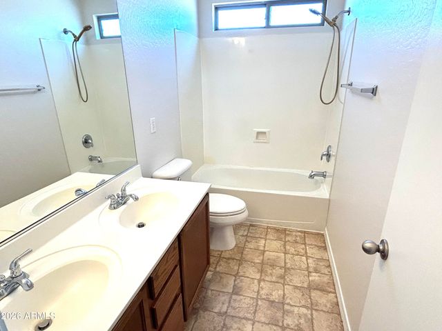 15100 N LUNA Street, El Mirage, AZ 85335