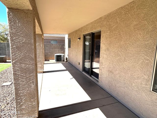 15100 N LUNA Street, El Mirage, AZ 85335