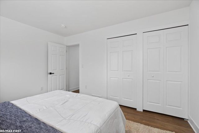 32154 Gainsborough Drive, Warren, MI 48088