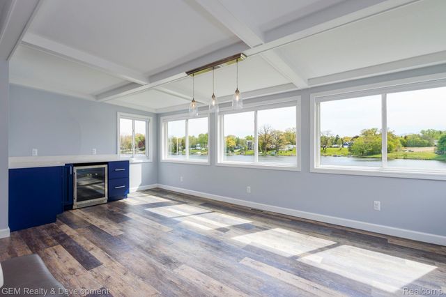 8081 Granada Avenue, Brighton Township, MI 48114