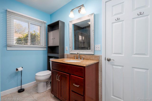 8081 Granada Avenue, Brighton Township, MI 48114