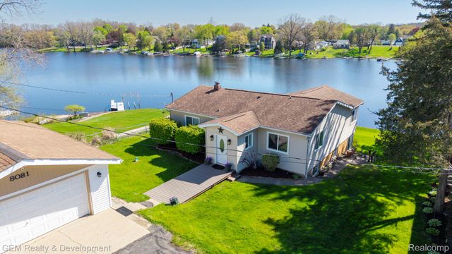 8081 Granada Avenue, Brighton Township, MI 48114
