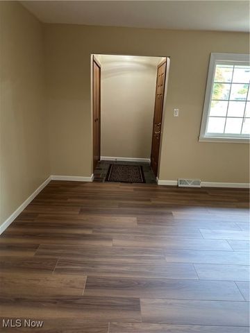 472 Jeannette Drive, Richmond Heights, OH 44143