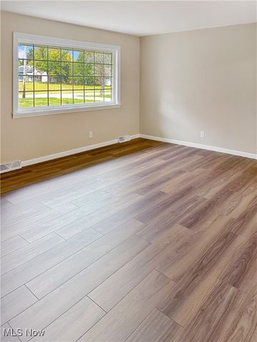 472 Jeannette Drive, Richmond Heights, OH 44143