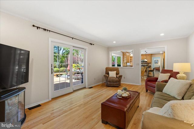 45 E CARTWRIGHT DR, Princeton Junction, NJ 08550