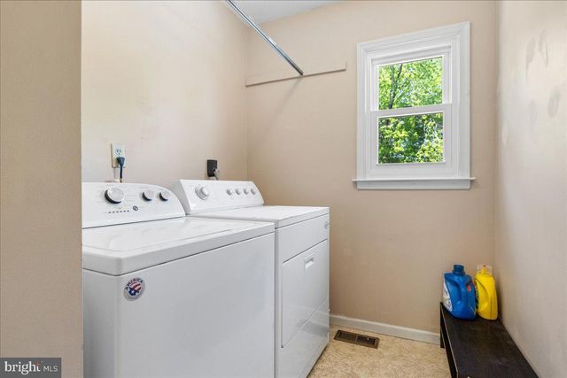 45 E CARTWRIGHT DR, Princeton Junction, NJ 08550