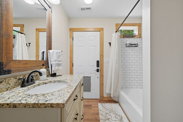 415 Woods Road, Talking Rock, GA 30175