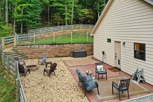 415 Woods Road, Talking Rock, GA 30175