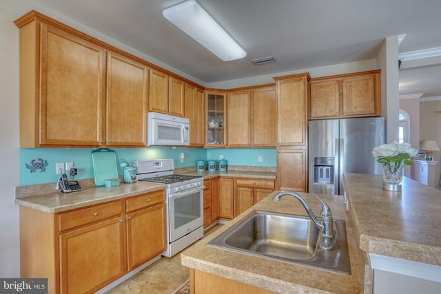 36 SUNDERLAND RD, Felton, DE 19943