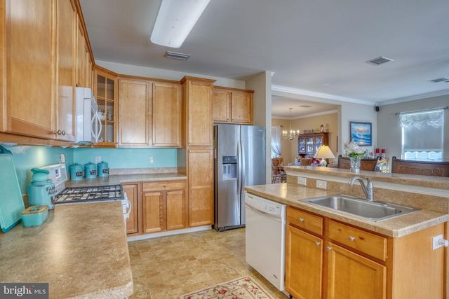 36 SUNDERLAND RD, Felton, DE 19943