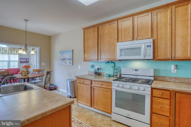 36 SUNDERLAND RD, Felton, DE 19943