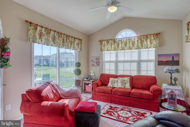 36 SUNDERLAND RD, Felton, DE 19943