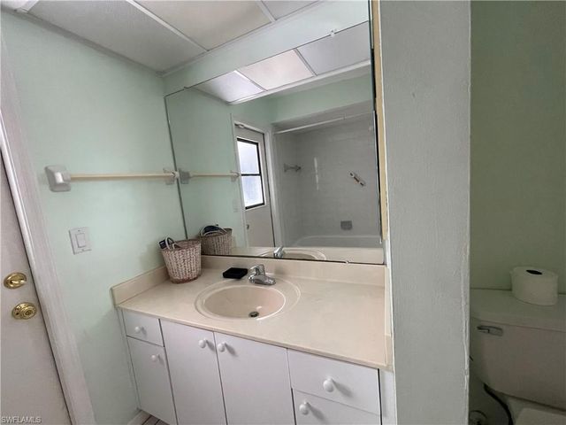 130 SE 44th ST, Cape Coral, FL 33904