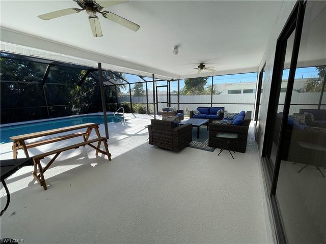 130 SE 44th ST, Cape Coral, FL 33904