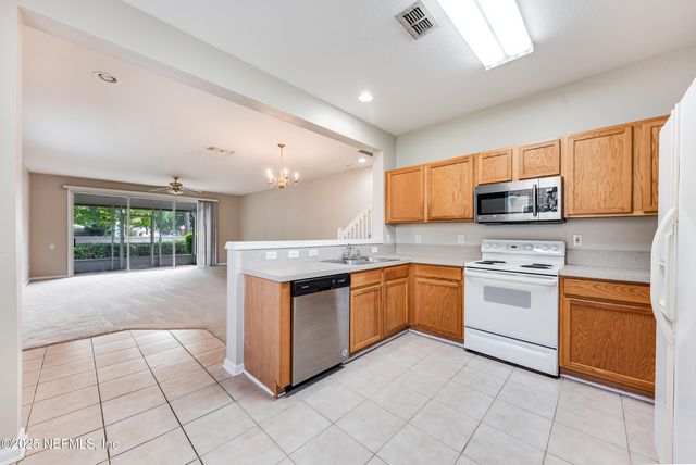 7990 BAYMEADOWS Road E 1901, Jacksonville, FL 32256