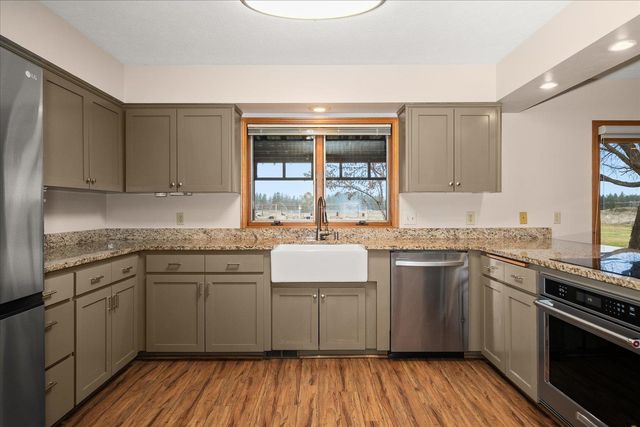 19421 N Yale Rd, Colbert, WA 99005