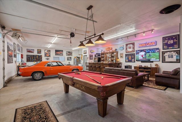 19421 N Yale Rd, Colbert, WA 99005