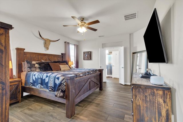 9209 Nickel Creek Drive, Fort Worth, TX 76131