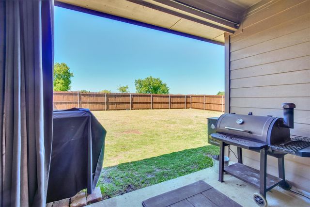 9209 Nickel Creek Drive, Fort Worth, TX 76131