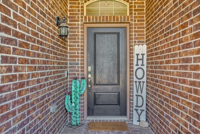 9209 Nickel Creek Drive, Fort Worth, TX 76131
