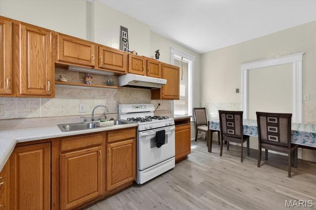 4140 Michigan Avenue, St Louis, MO 63118
