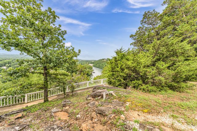 280 West Woodland Dr., Ld, Branson, MO 65616