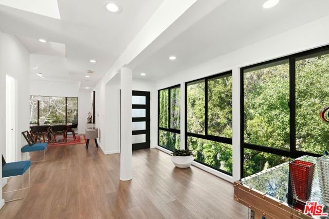 2350 Benedict Canyon Drive, Beverly Hills, CA 90210