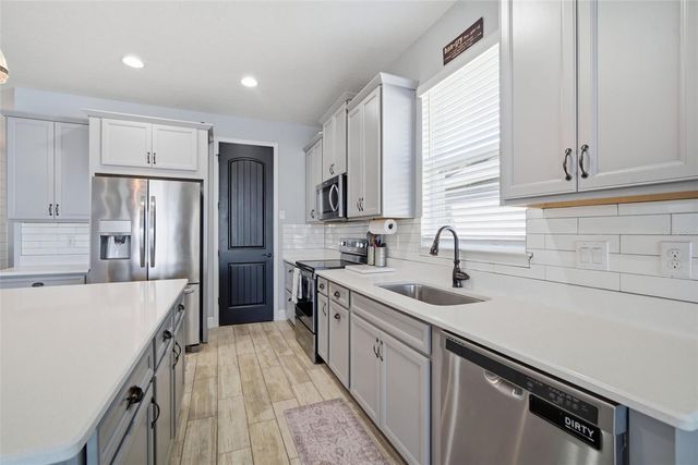 12926 SATIN LILY DRIVE, Riverview, FL 33579