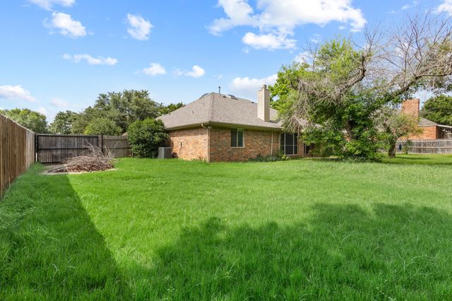 1302 Normandy Drive, Southlake, TX 76092