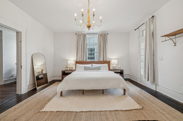 1012 S High St, Columbia, TN 38401